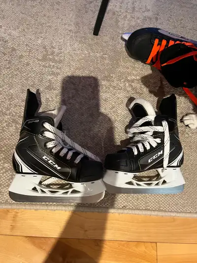 Kids Skates Size 10, View more