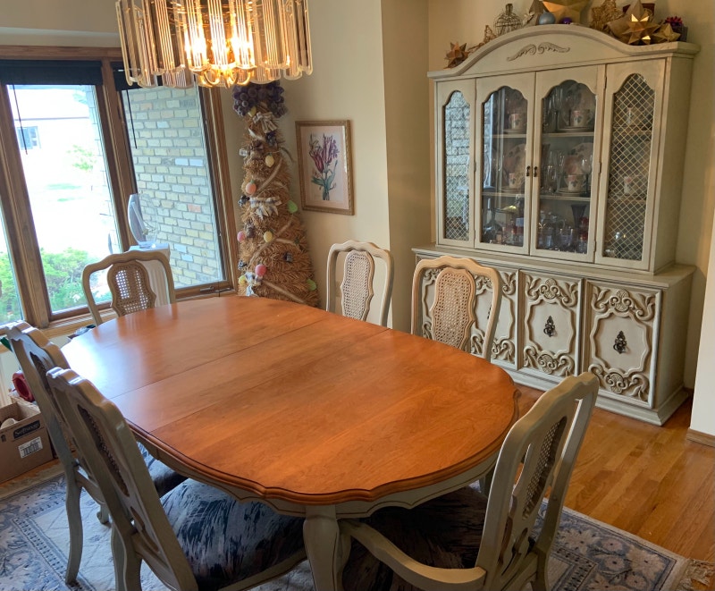 Vintage Dining Room Set Table 6 chairs China MUST SELL Dining