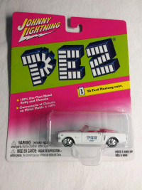 JOHNNY LIGHTNING 65 FORD MUSTANG CONVERTIBLE PEZ CANDY DIECAST