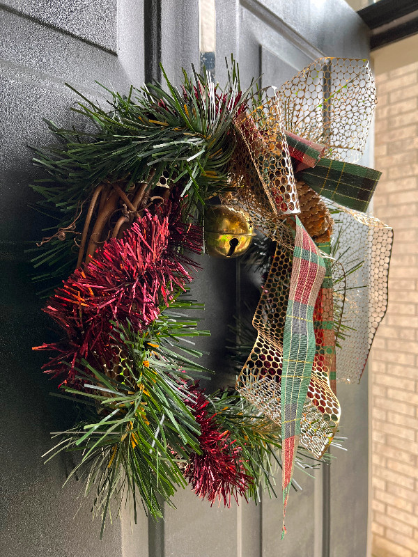 Christmas Wreath in Home Décor & Accents in London - Image 2