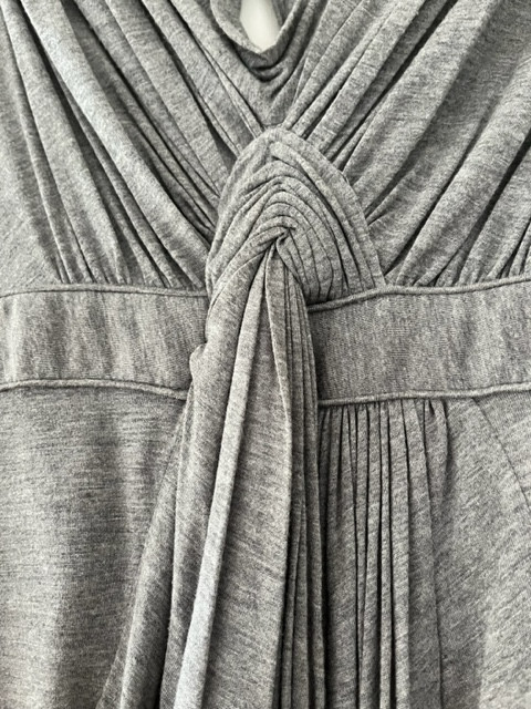 BCBG MAXAZARIA - COUTURE RUNWAY - SMALL - LINED SILK DRESS dans Femmes - Robes et jupes  à Ville de Montréal - Image 3