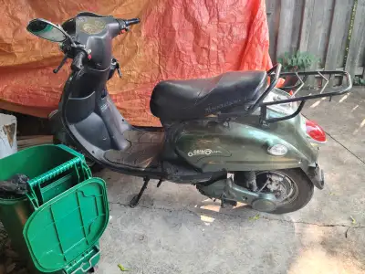 Selling a Motorino Electric Scooter, perfect for zipping around town with zero emissions! This scoot...