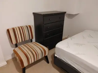 Spacious Furnished Basement Room for Rent Location: Intersection Midland & Eglinton, Scarborough (Ne...