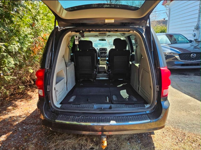 Dodge grand caravan 2012 — photo 2