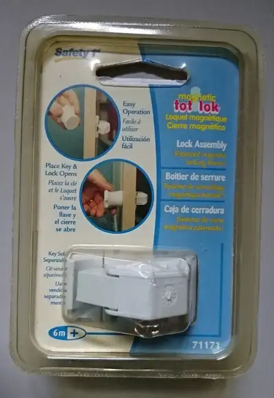 Safety 1st Magnetic Tot Lok - Lock, View more