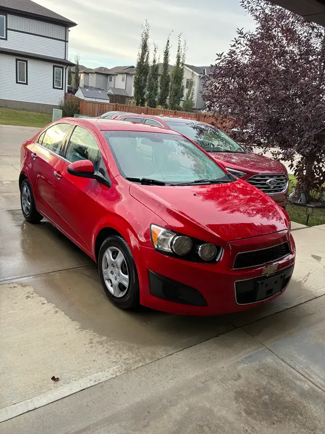 2012 Chevy Soniv LT