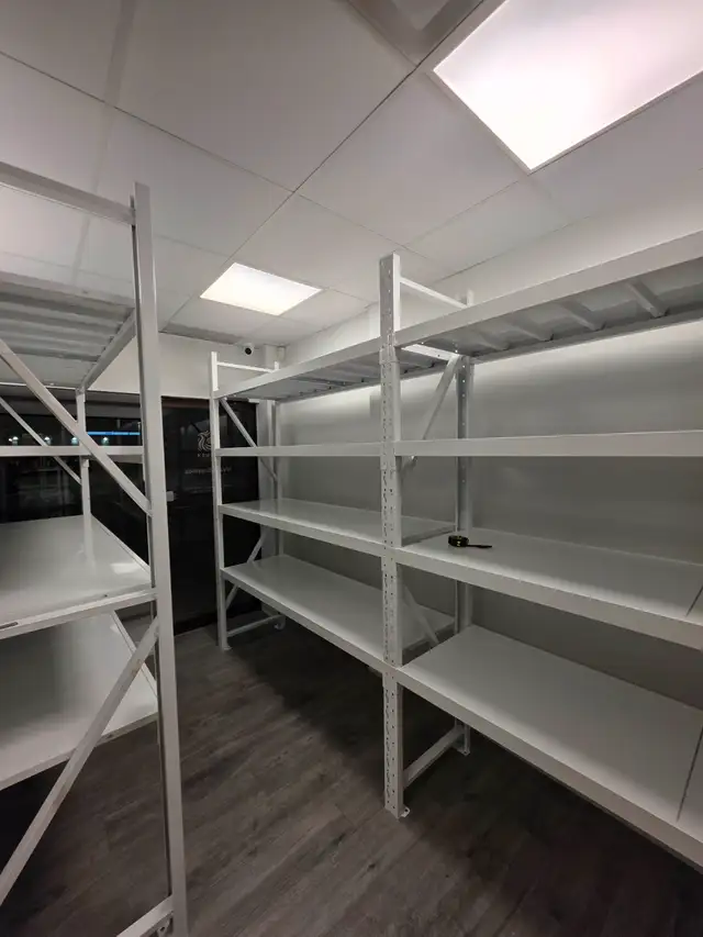 Industrial Shelving | Heavy Duty Boltless Steel in Bookcases & Shelving Units in City of Toronto - Image 9