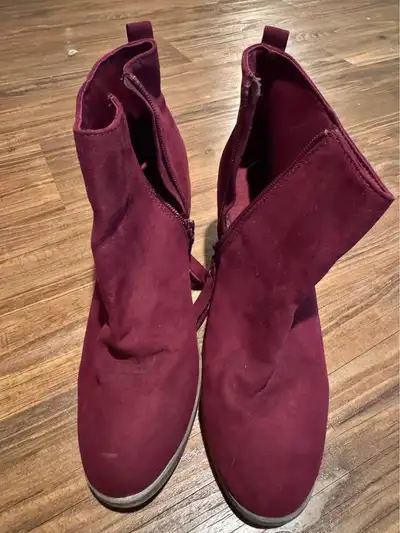 Old Navy Size 9 High Heel Boots, View more