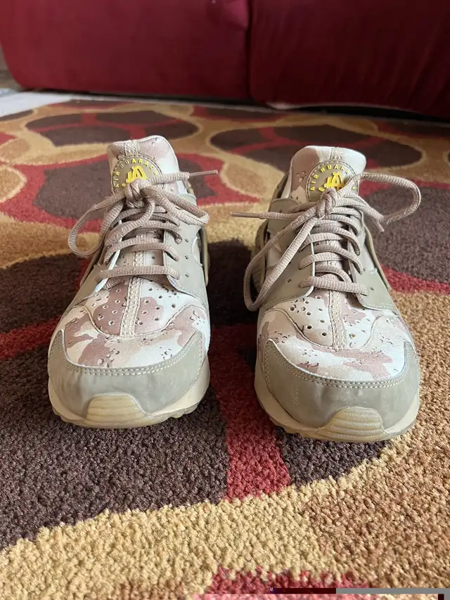 Nike Air Huarache Run Desert Camo Women’s Shoes in Women's - Shoes in Oshawa / Durham Region - Image 5