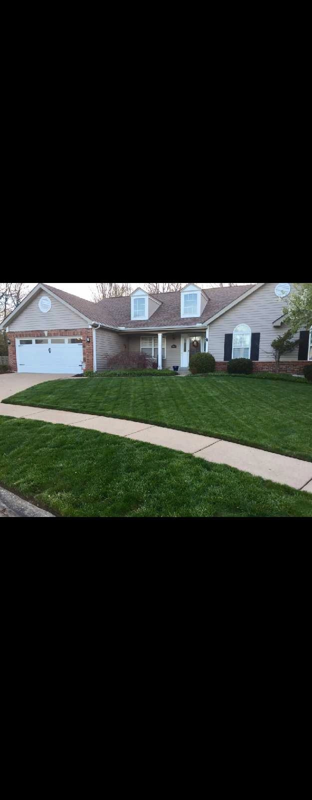 Lawn Maintenance Grass Cutting in Lawn, Tree Maintenance & Eavestrough in North Bay