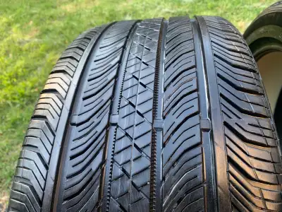selling a pair of all season performance tires off rim very good condition. Continental | ProContact...
