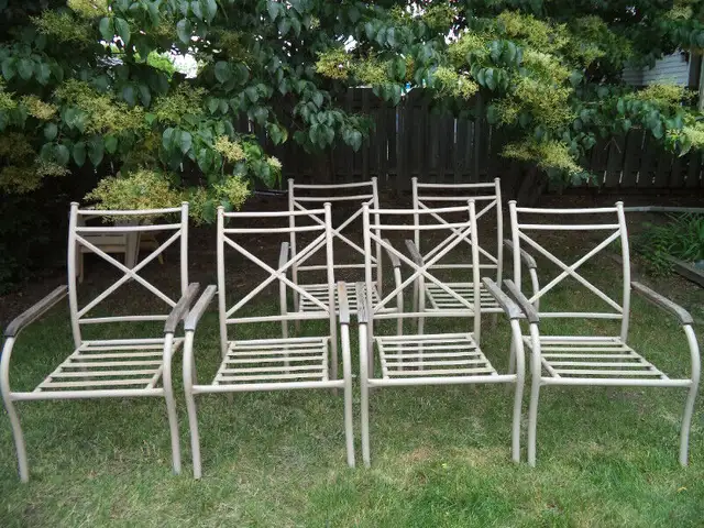 chaise à patio in Patio & Garden Furniture in Longueuil / South Shore - Image 2