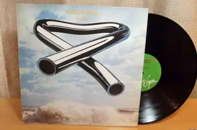 Vinyle, Mike Oldfield - tubular bells (33 tours) LP Le disque est en bon état "REFLETS DE LUMIÈRE SU...