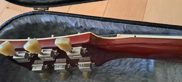 70s MIJ lawsuit era Les Paul in Guitars in Ottawa - Image 6