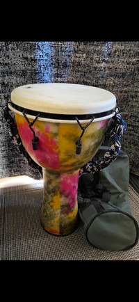 Groove Master Large Djembe 14” Drum (w/case)