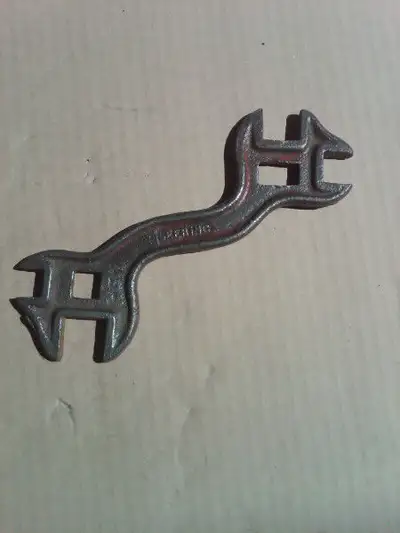 Antique & Vintage ''DEERING PATTERN WRENCH'', View more