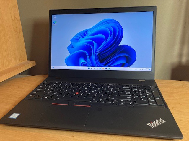 ThinkPad P52s, i7-8650U / 16GB RAM /512GB SSD/ Tactile /Win11Pro dans Portables  à Lévis