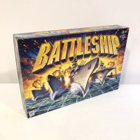 BATTLESHIP 2002 CLASSIC MILTON BRADLEY COMPLETE SET BOARD GAME