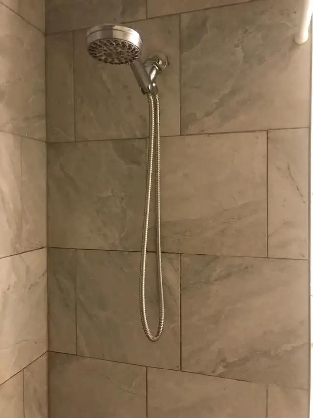 Private bedroom near Finch station in Room Rentals & Roommates in City of Toronto - Image 5