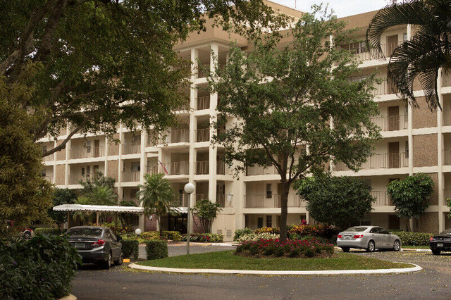 Florida lakefront condo for rent in Palm-Aire, Pompano Beach dans Floride - Image 2