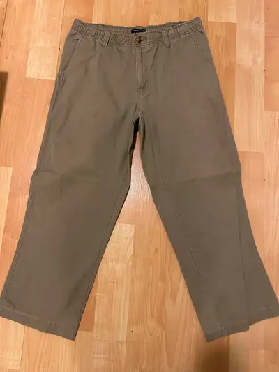 Men’s Pants Medium, khaki beige casual cotton pants, see measurement in pictures, gently used, 100%...