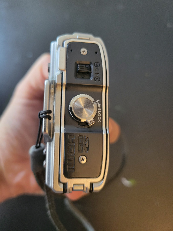 Olympus Stylus Tough 8010, 14 megapixel waterproof camera in Cameras & Camcorders in Peterborough - Image 2