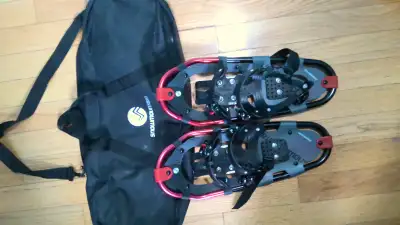Get ready for winter! For sale is a great set of Faber Snowmountain Aluminum Snowshoes with the orig...