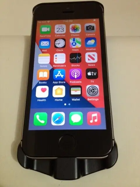 iPhone SE / 5 S / 5 - Power Bank Case in Cell Phone Accessories in Mississauga / Peel Region - Image 2
