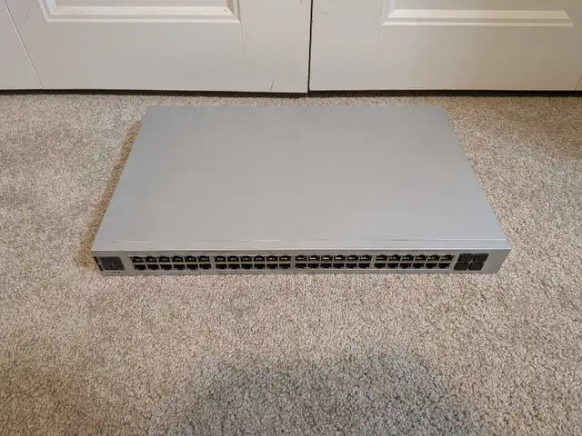 Ubiquiti 48 port POE switch486356611289600001