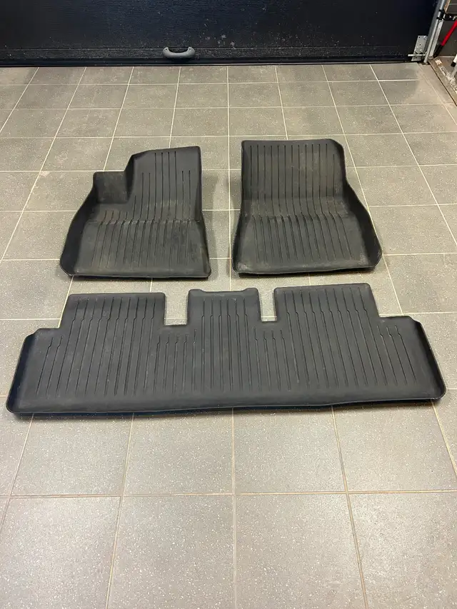 Tapis intérieur toutes saisons Tesla 3 in Other Parts & Accessories in Longueuil / South Shore - Image 2