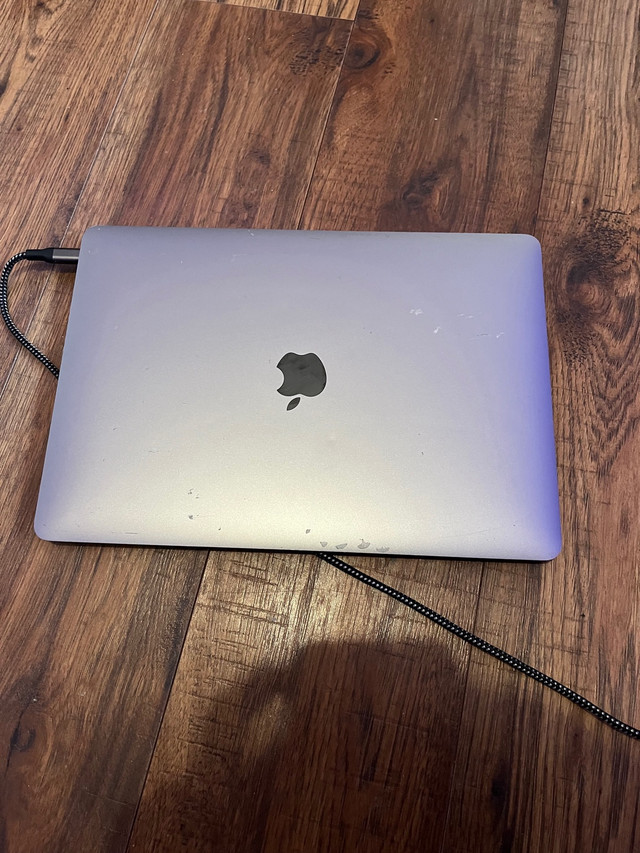 MacBook air in Laptops in North Bay