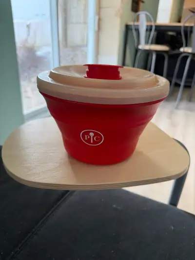 Pampered Chef Microwave Popcorn Maker, View more