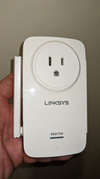 Linksys RE6700-2C AC1200 Amplify Dual-Band WiFi Range Extender