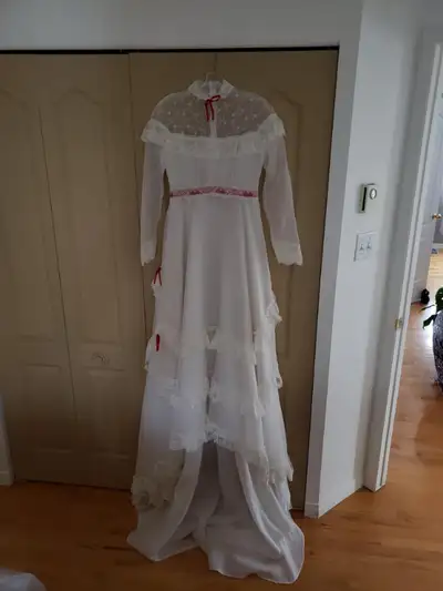 Robe de marié, View more