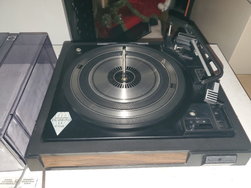 Sears record player with records Stereo Systems & Home Theatre