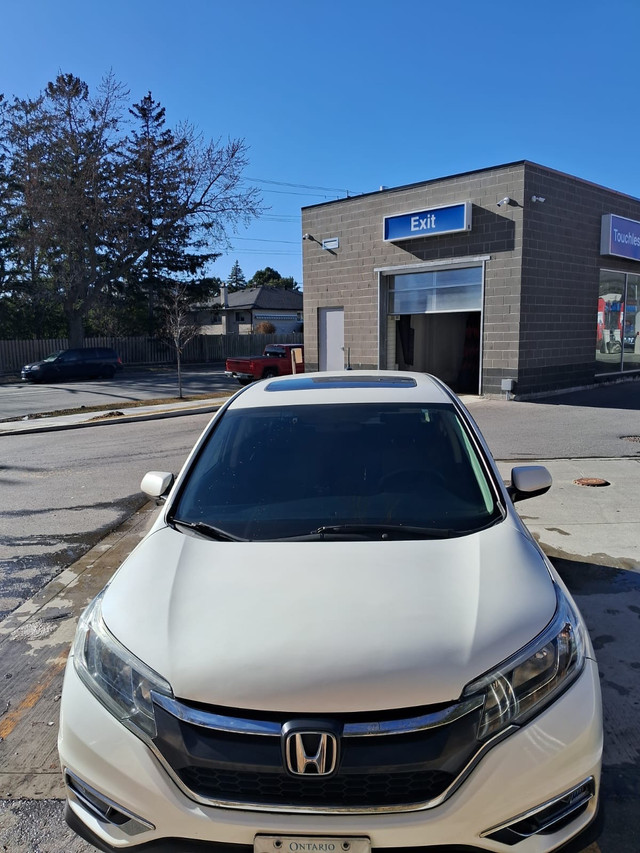 2015 Honda CR-V touring package  in Cars & Trucks in Oakville / Halton Region
