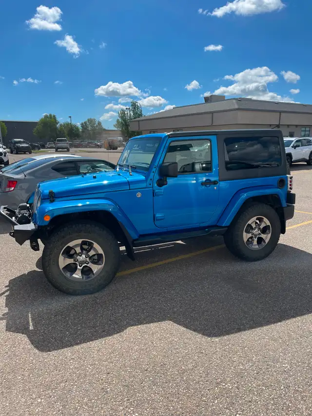 2016 Jeep Wrangler Sahara