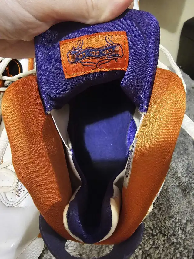 Air Jordan 6 Rings Phoenix Suns MVP 2008 Sneakers in Men's Shoes in Markham / York Region - Image 8