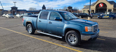 2009 GMC Sierra 1500 SLT Z71 4x4 Crew Cab