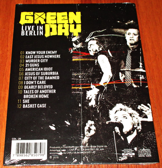 CD : Green Day – Live In Berlin (NEW  Factory Sealed) in CDs, DVDs & Blu-ray in Hamilton - Image 2