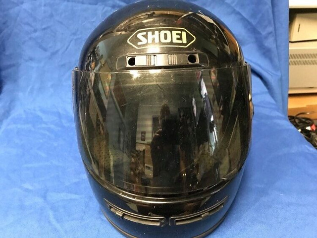 AS IS Used Shoei Motorcycle helmet Large 7-3/8 - 7-1/2 RF108V in Motorcycle Parts & Accessories in Oakville / Halton Region - Image 2