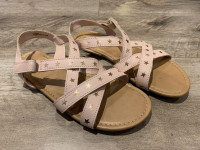 American Eagle Sandals Size 3 Girls