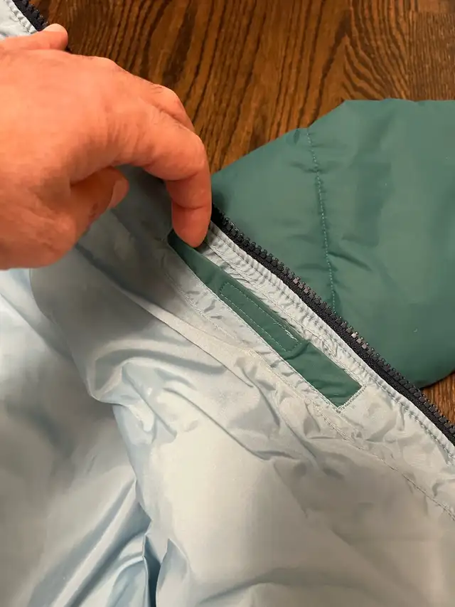 Columbia Jacket in Kids & Youth in Ottawa - Image 3