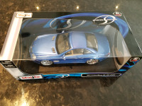 1:18 Diecast Maisto Mercedes-Benz SL 55 AMG Custom Blue