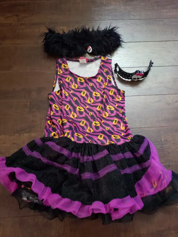 Monster High Costume fit 4-5 years old in Toys in Ottawa - Image 2