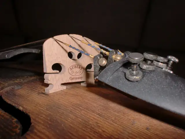 Klotz Violin in String in Annapolis Valley - Image 6