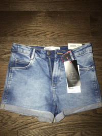 Brand new blue denim ZARA shorts EUR 34/USA 02