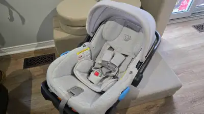 UPPAbaby Mesa V2 Infant Car Seat + CozyGanoosh, View more