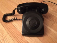 Vintage ITT Black Hotel Desk Telephone Extension phone  Landline