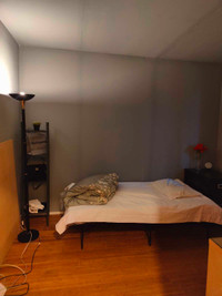 Verdun bedroom room for rent 